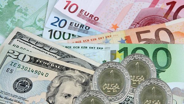 اسباب ارتفاع وانخفاض سعر العملة